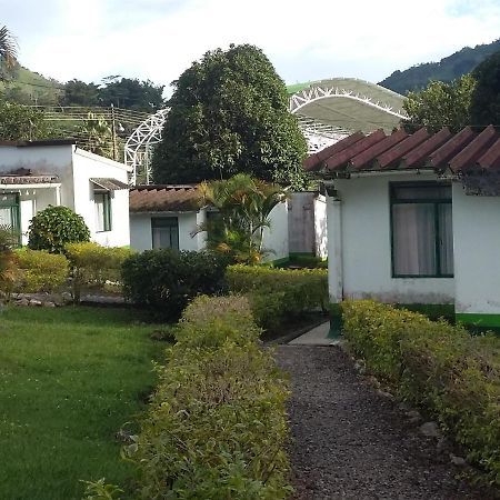 Hotel Servituristicos La Esmeralda Santa María Exteriér fotografie